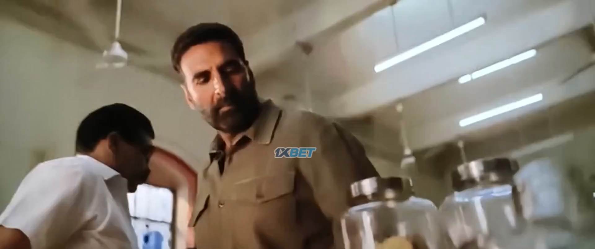 Sarfira 2024 Hindi CAMRip 1080p Screenshot