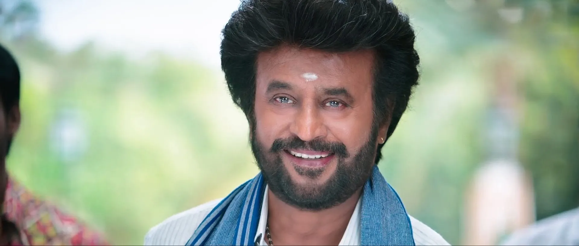 Annaatthe (2021) Hindi Dual Audio 480p HDRip 530MB Screenshot