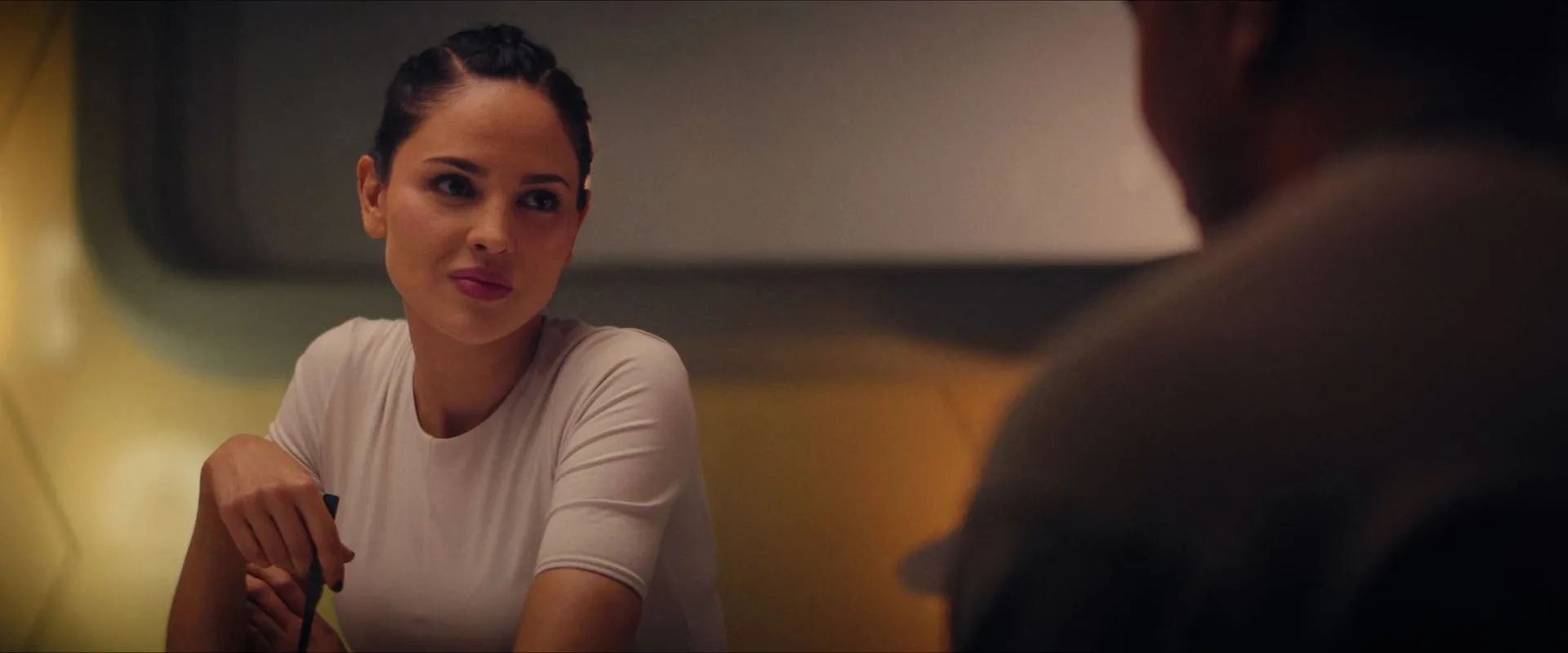 Ash 2025 Hindi Dual Audio WEB-DL 720p - 480p - 1080p Screenshot