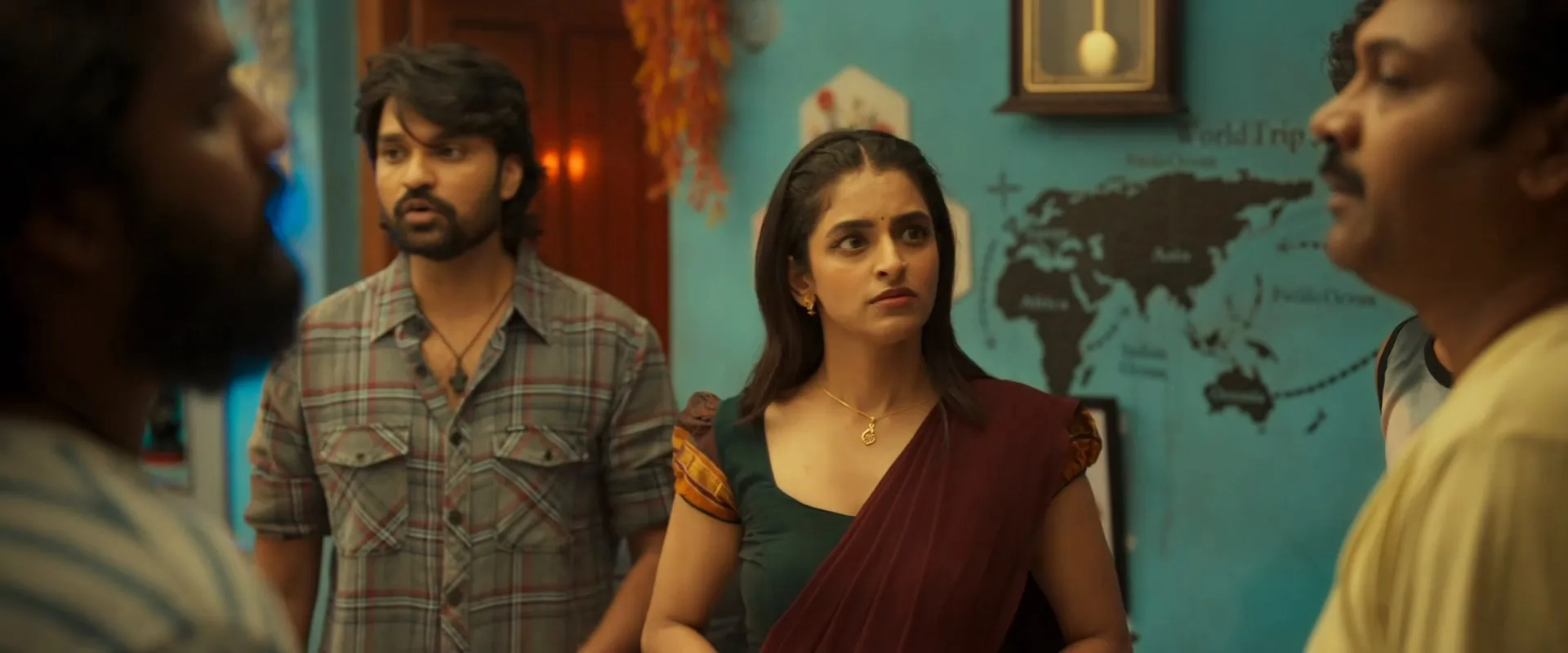 Bakasura Restaurant 2025 Hindi Dual Audio WEB-DL 720p - 480p - 1080p Screenshot