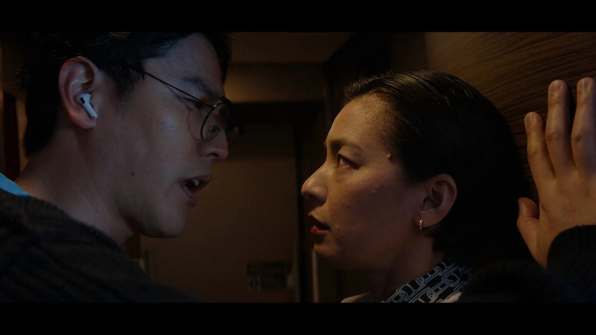 Bullet Train Explosion 2025 Hindi Dual Audio WEB-DL 720p - 480p - 1080p Screenshot