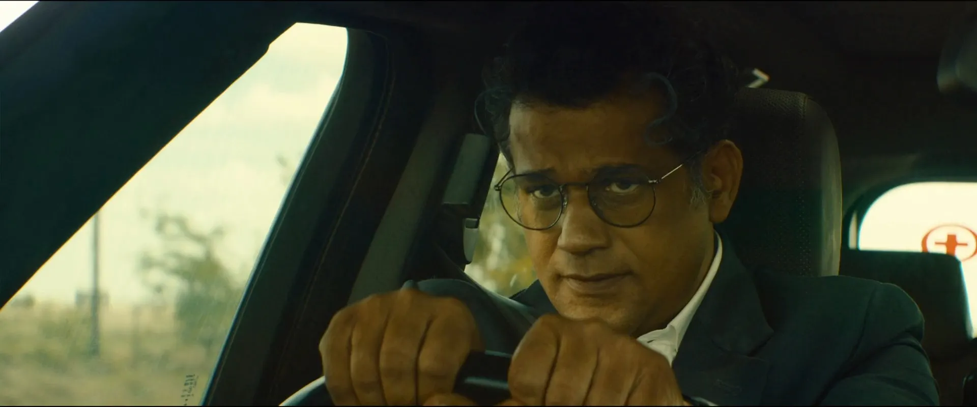 Crazxy 2025 Hindi WEB-DL 720p - 480p - 1080p Screenshot