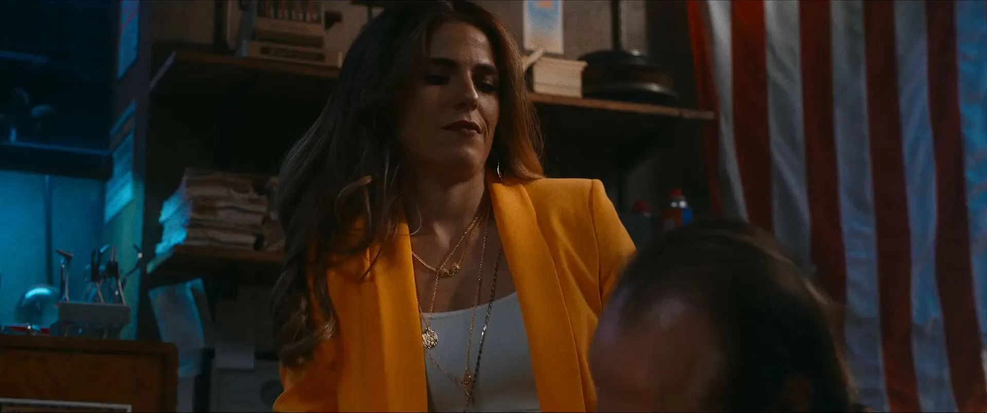 Day Shift (2022) Hindi Dual Audio HDRip 720p – 480p Screenshot
