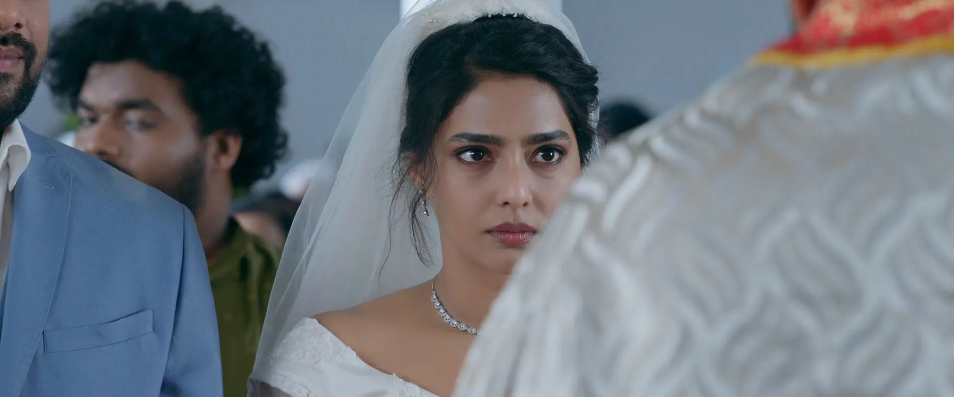 Hello Mummy 2024 Hindi Dual Audio WEB-DL 720p - 480p - 1080p Screenshot