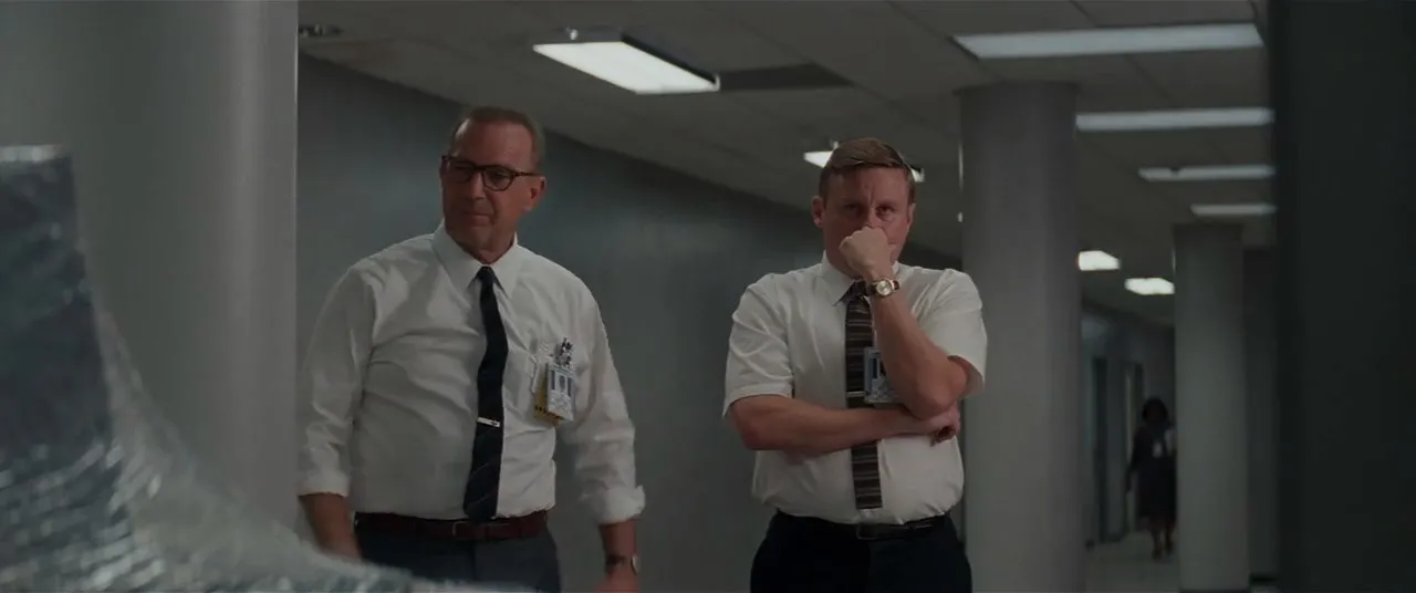 Hidden Figures 2016 Hindi Dubbed Bluray 400MB Screenshot