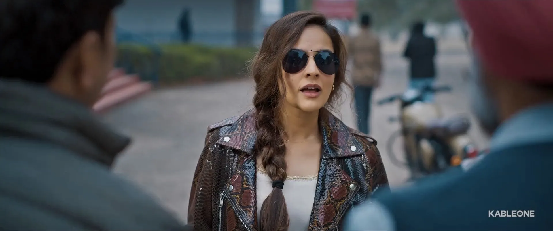 Jombieland 2025 Hindi Dual Audio WEB-DL 720p - 480p - 1080p Screenshot