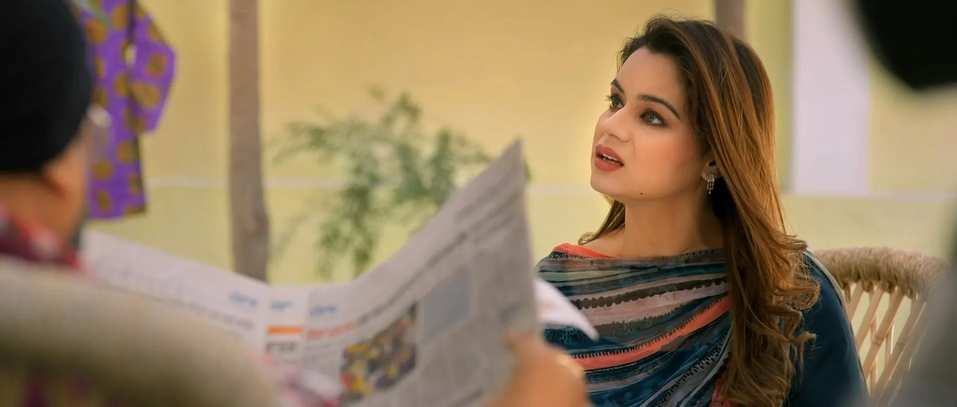 Kuriyan Jawan Bapu Preshaan 2021 Punjabi WEB-DL 720p - 480p - 1080p Screenshot