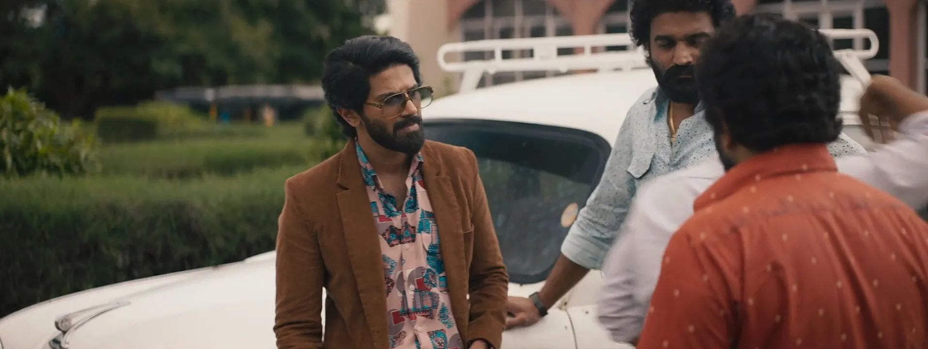 Kurup 2021 Hindi Dual Audio WEB-DL 1080p - 720p - 480p Screenshot