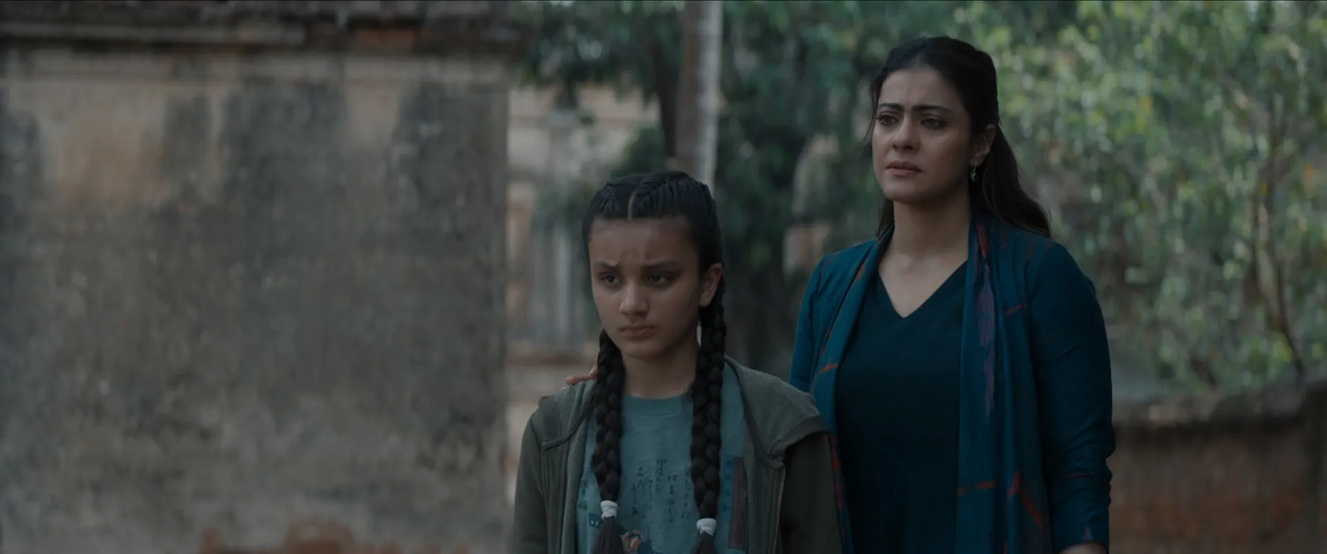 Maa 2025 Hindi Audio WEB-DL 720p - 480p - 1080p Screenshot