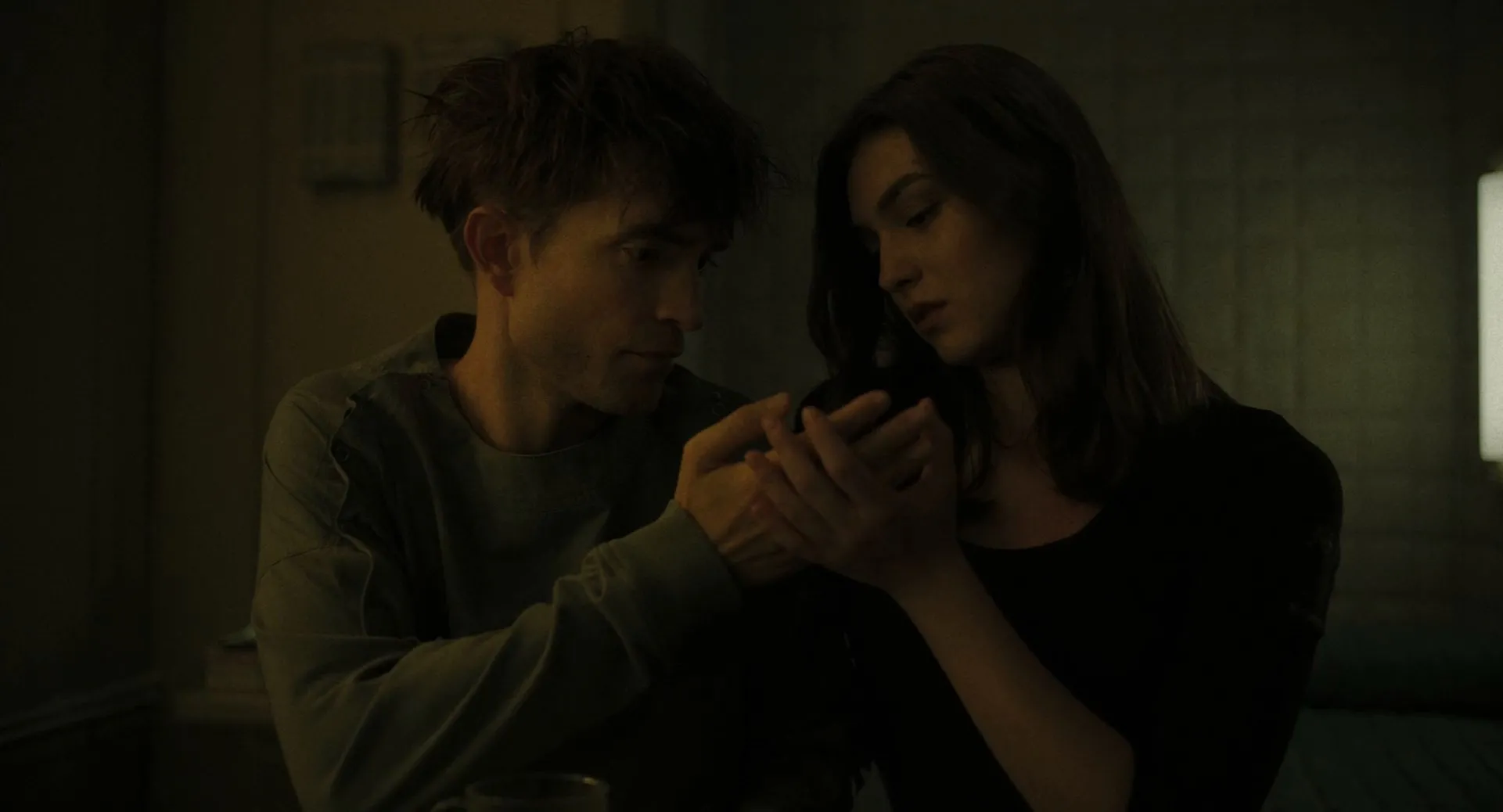 Mickey 17 2025 English WEB-DL 720p - 480p - 1080p Screenshot