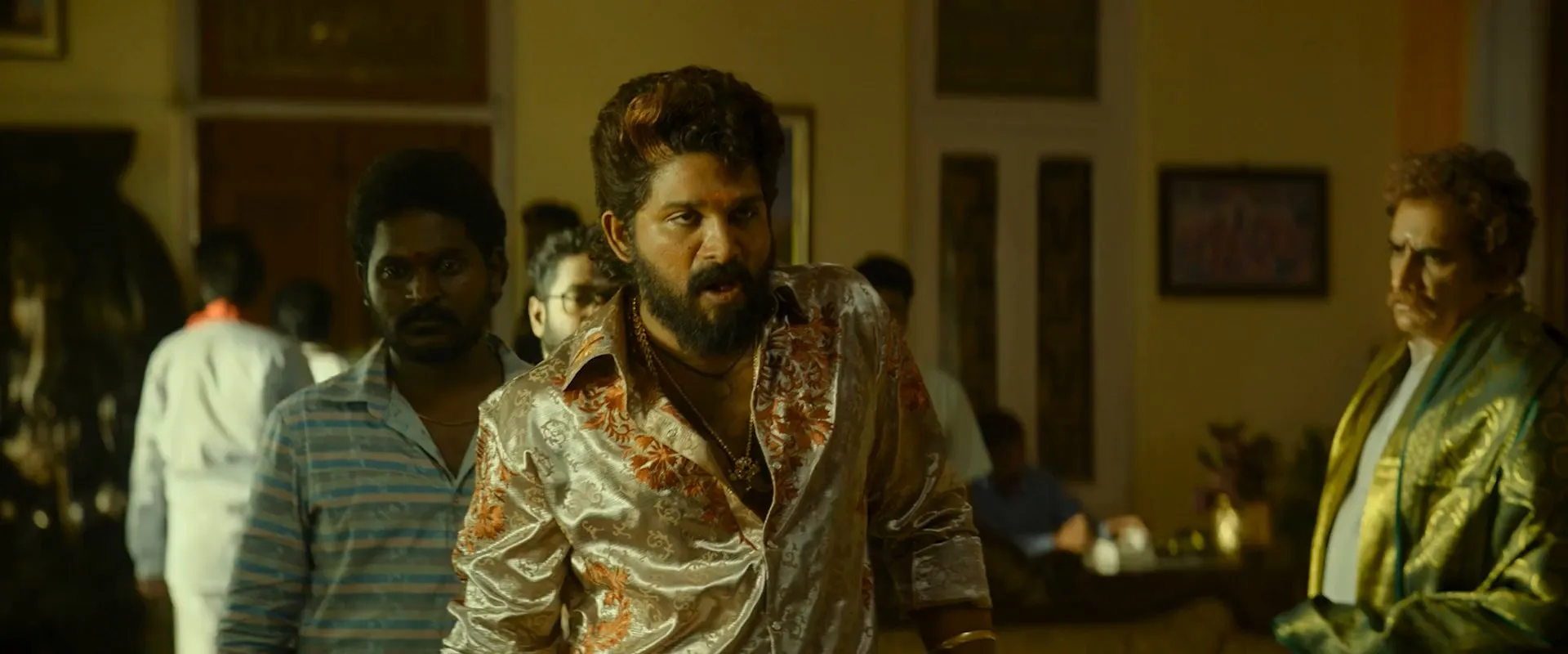 Pushpa 2: RELOADED 2024 Hindi Dual Audio WEB-DL 1080p - 720p - 480p Screenshot