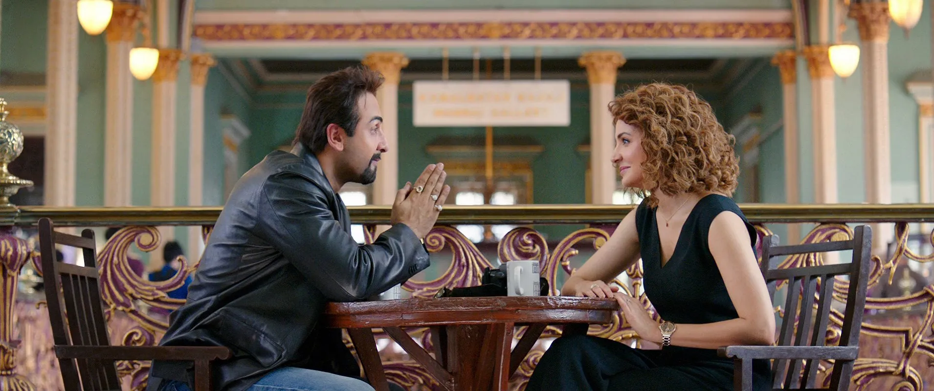 Sanju (2018) Hindi Movie 480p BluRay - [450MB] Screenshot