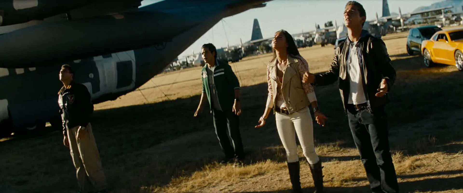 Transformers: Revenge of the Fallen (2009) Hindi Dual Audio Bluray 720p [1.10GB] Download Screenshot