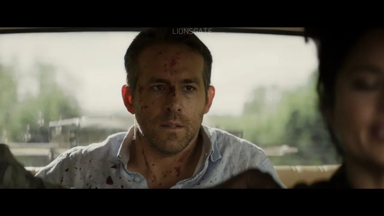 Hitman’s Wife’s Bodyguard (2021) Hindi Dual Audio 480p HDRip 450MB Screenshot