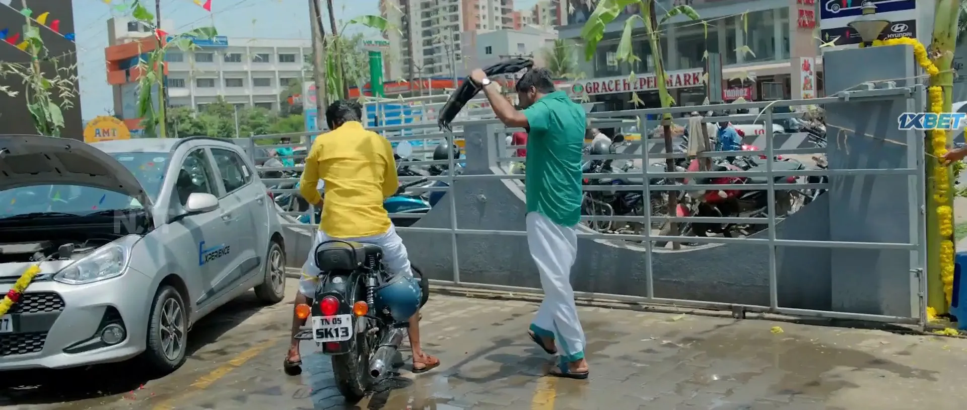 Mr. Local 2019 Hindi (HQ-Dub) Movie HDRip 720p – 480p Screenshot