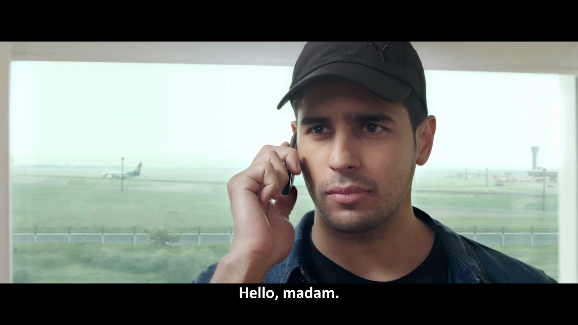 Aiyaary (2018) Movie 720p Hevc DVDRip x264 [700MB] Screenshot