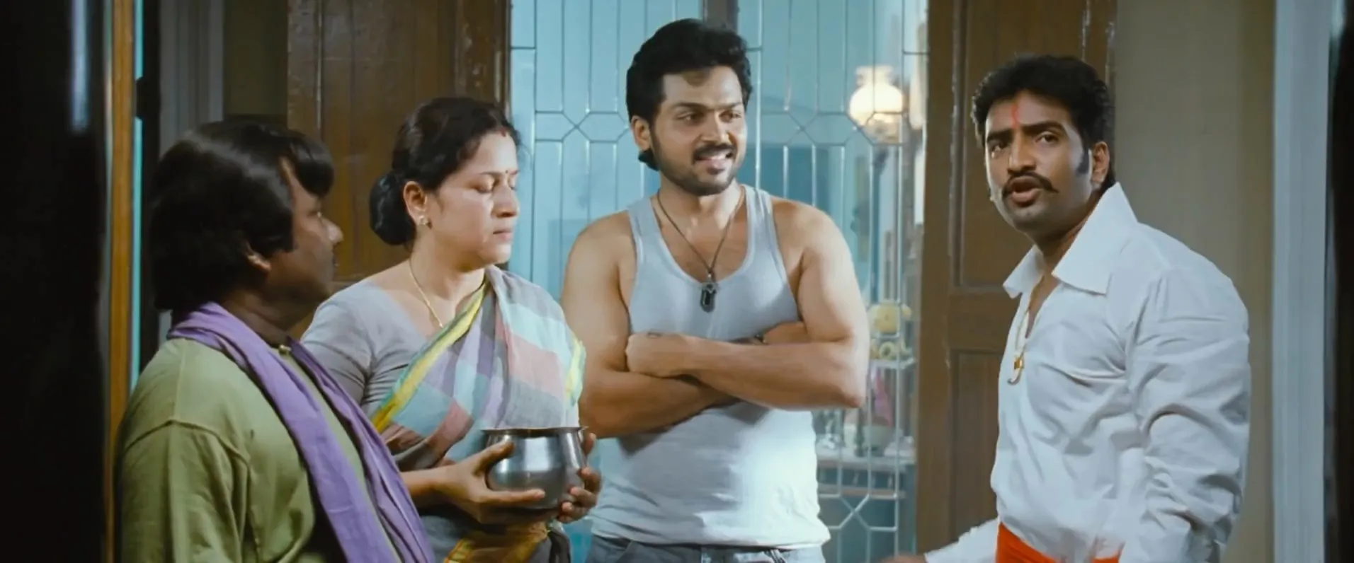 Alex Pandian (2013) (Hindi – Tamil) Dual Audio UnCut HDRip 720p – 480p Screenshot