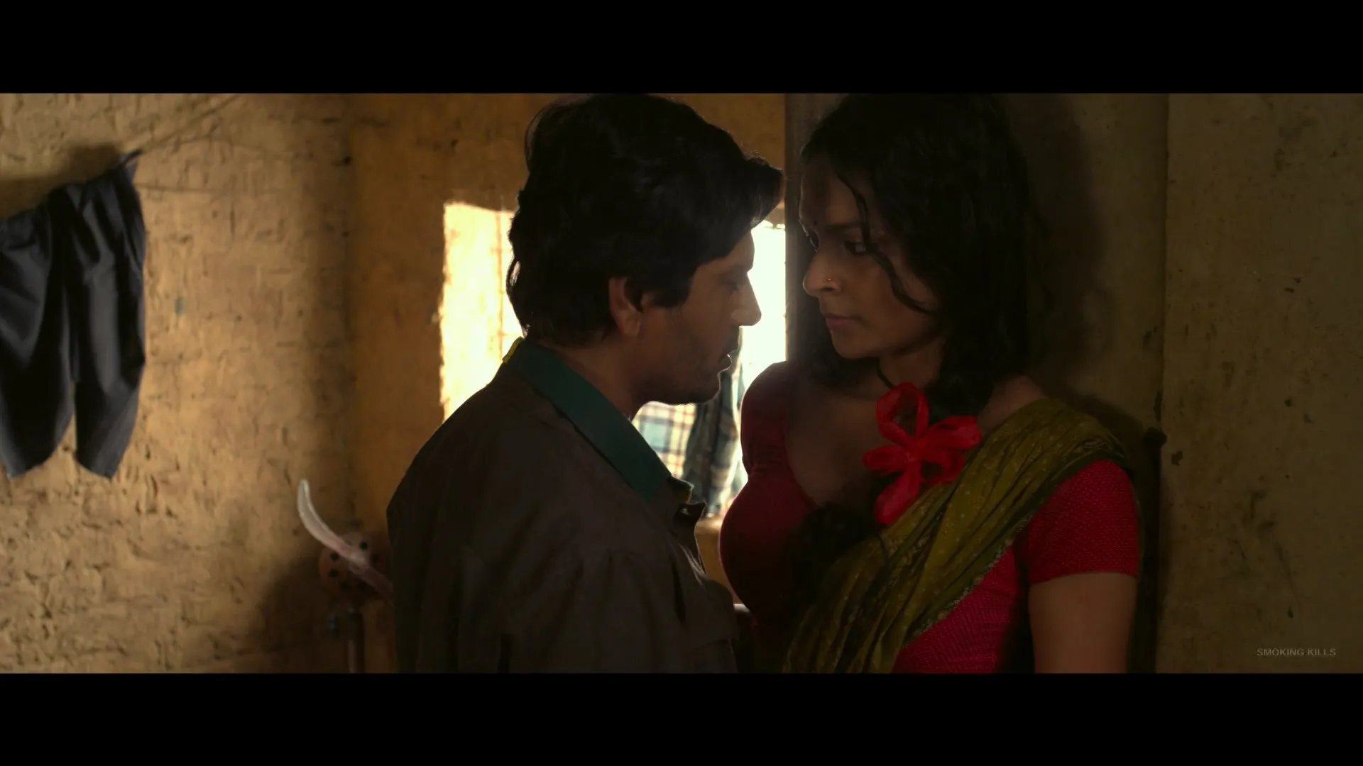 Babumoshai Bandookbaaz (2017) Hindi Movie 480p HDRip - [500MB] Screenshot