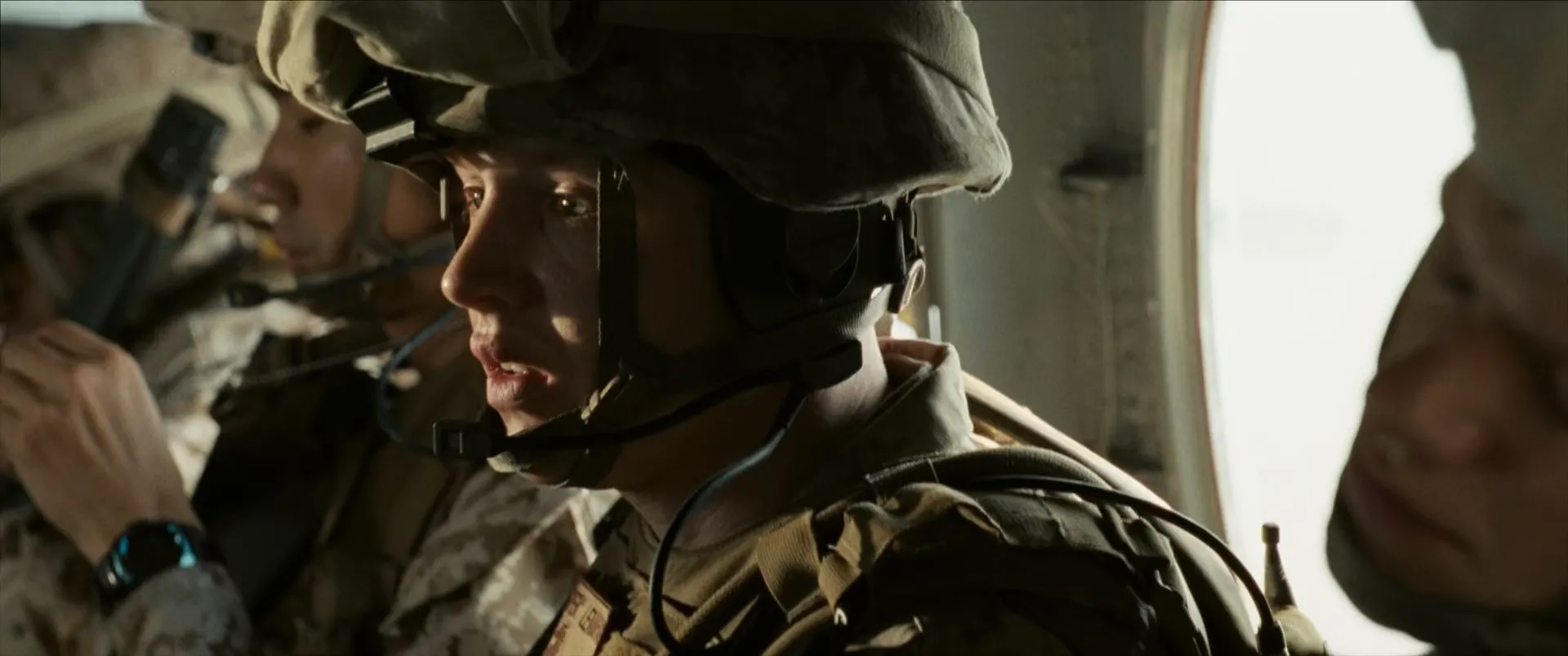 Battle Los Angeles (2011) Hindi Dual Audio 720p BluRay [850MB] Screenshot
