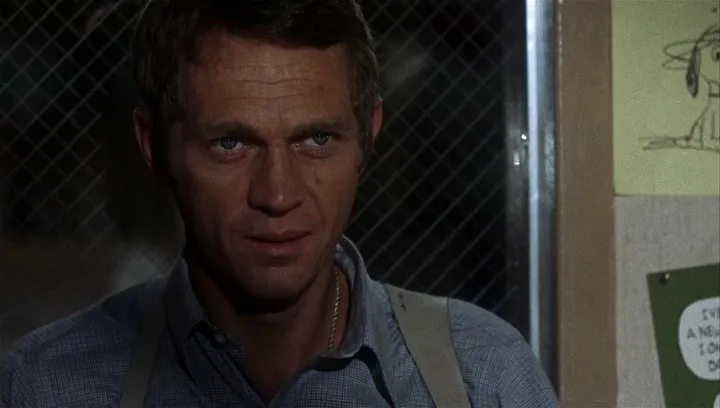 Bullitt 1968 Hindi Dual Audio 720p BluRay [990MB] Screenshot