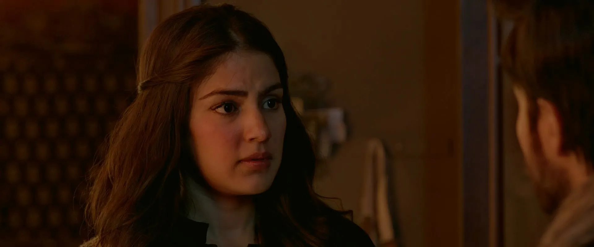 Chehre (2021) Hindi Movie 720p Pre-DVDRip x264 [1GB] Screenshot