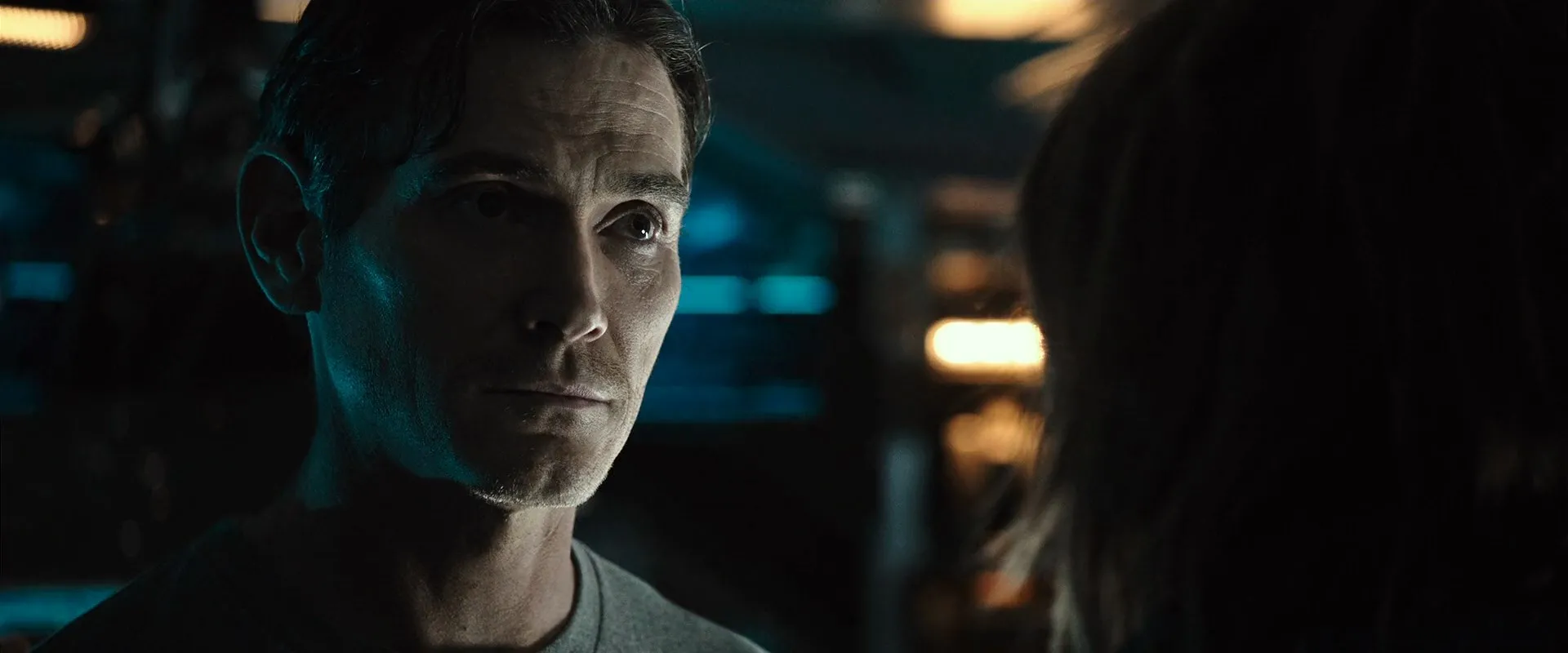 Alien: Covenant (2017) Hindi Dual Audio 480p HDRip 450MB Screenshot