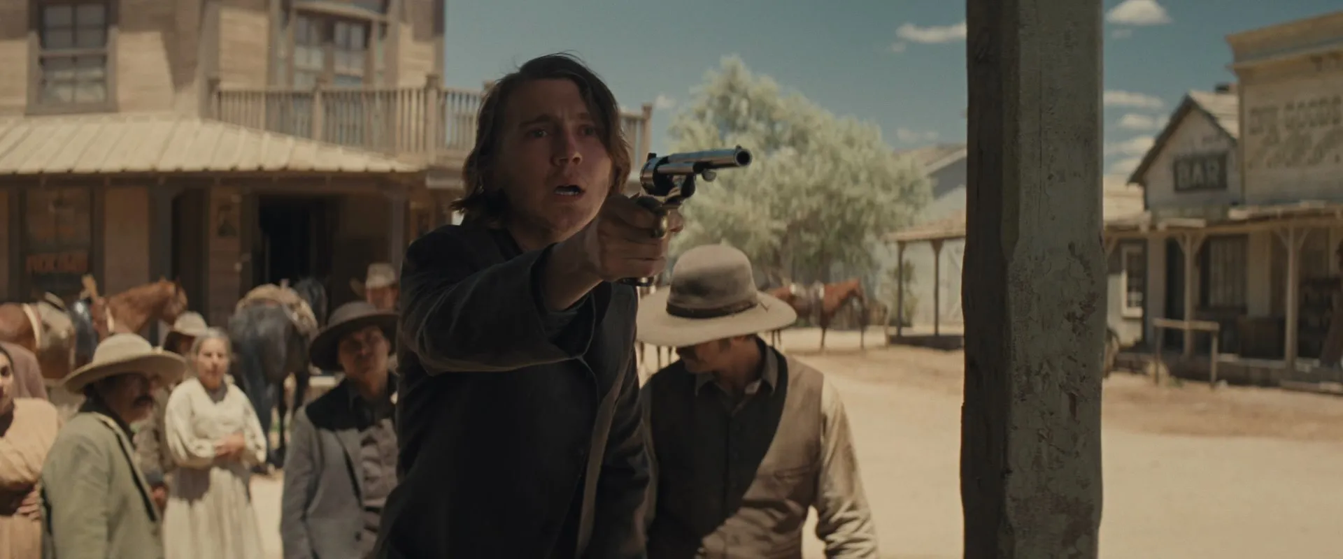 Cowboys & Aliens (2011) Hindi Dual Audio 480p BluRay 450MB Screenshot