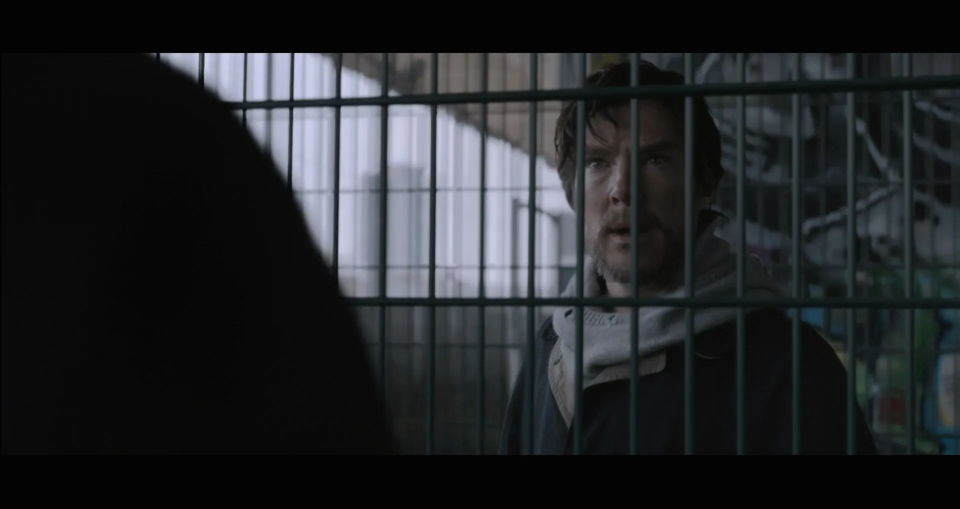 Doctor Strange 2016 Hindi Dubbed DVDScr [700MB] Screenshot