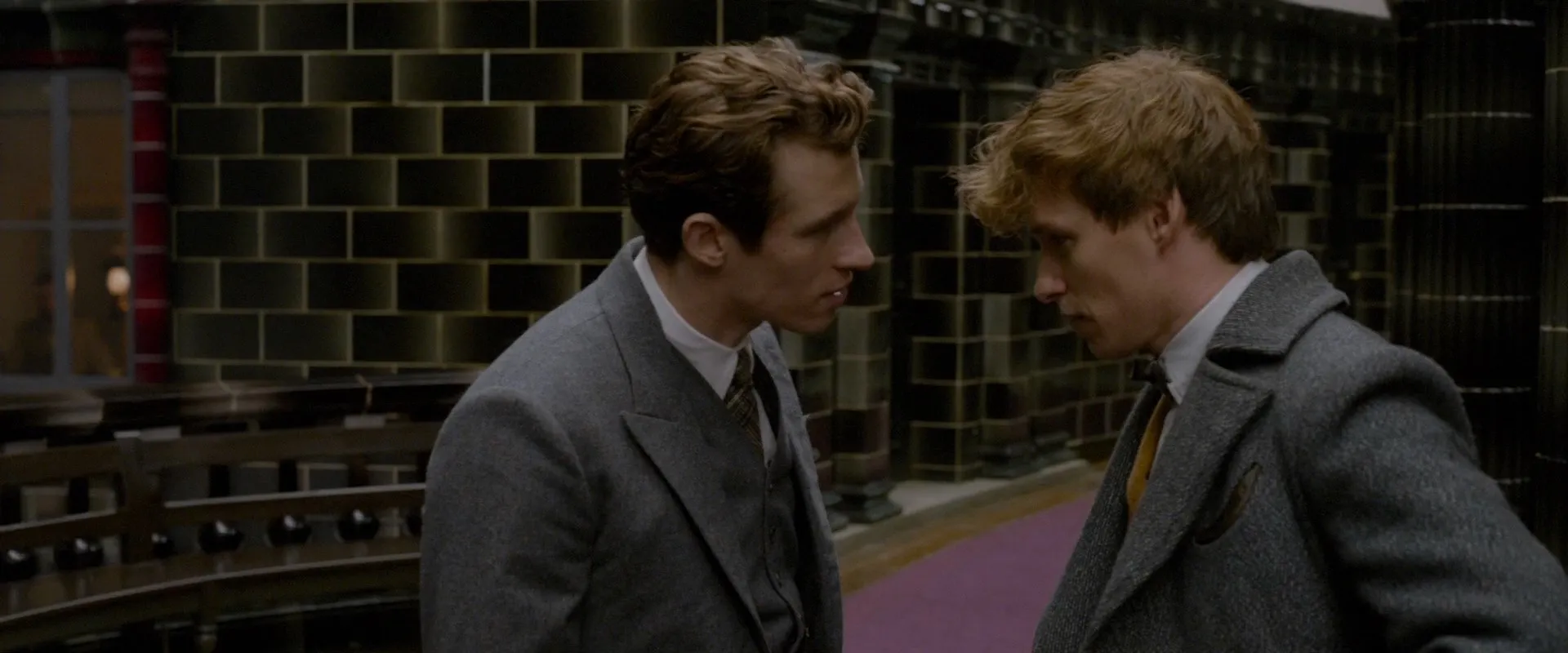Fantastic Beasts 2 (2018) Hindi (Original) Dual Audio 480p Web-DL 400MB Screenshot