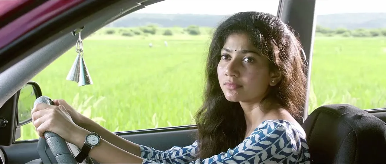Fidaa 2017 [Hindi - Telugu] Dual Audio 720p Uncut HDRip [1.2GB] Screenshot