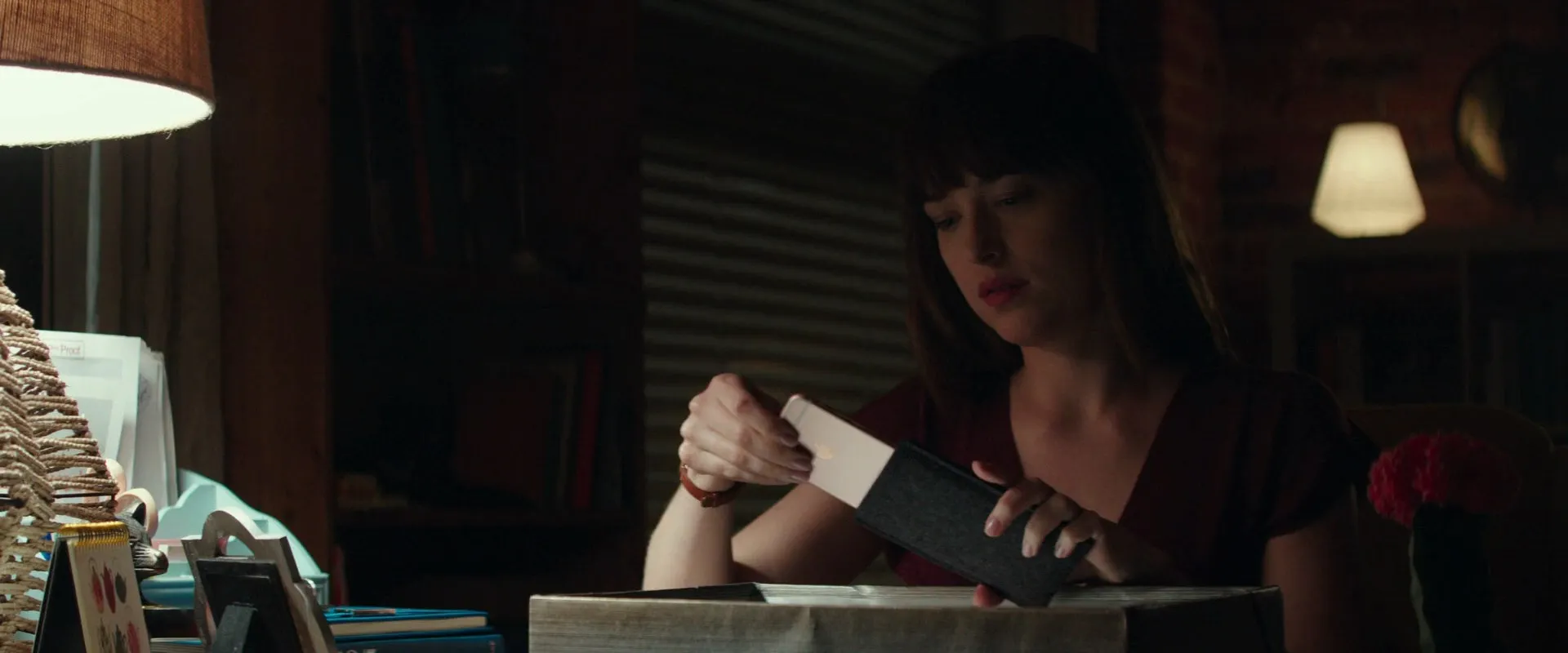 Fifty Shades Darker (2017) Movie HDRip 720p [1.1GB] Download Screenshot