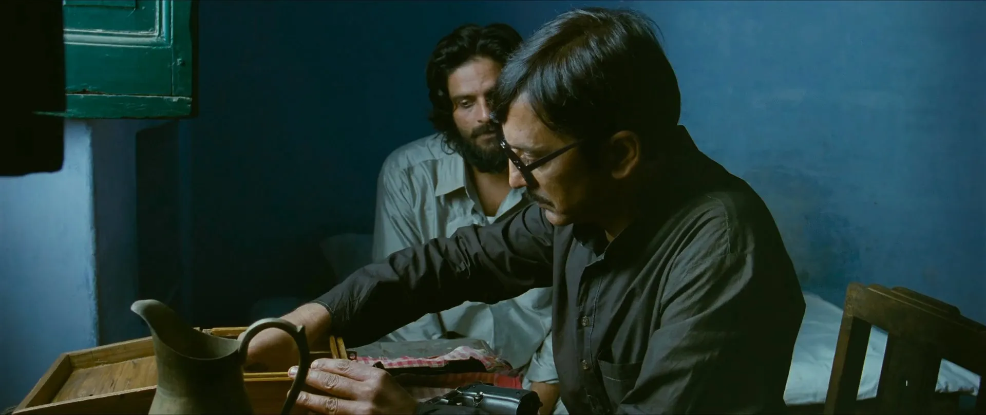Gangs of Wasseypur 1 (2012) Hindi Movie 480p BluRay - [550MB] Screenshot