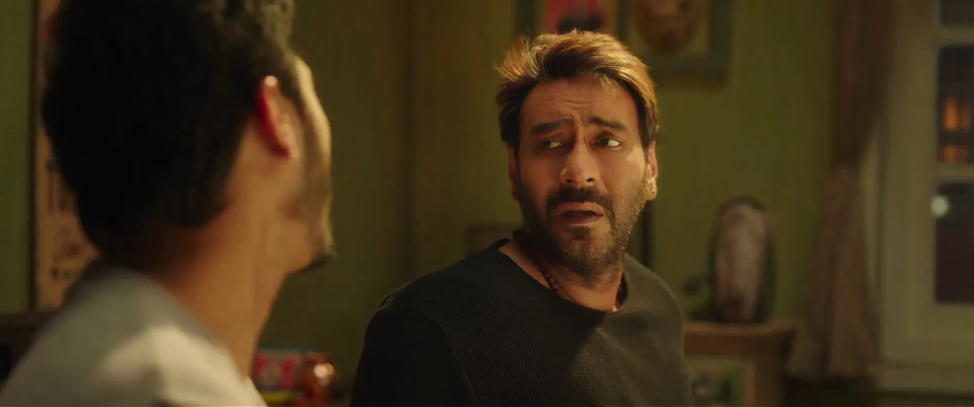Golmaal Again (2017) Movie 480p DVDRip Download - 1.3GB Screenshot