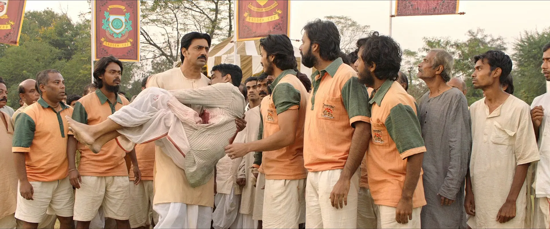 Golondaaj (2021) (Hindi – Bengali) Dual Audio 720p UnCut HDRip [1.4GB] Screenshot