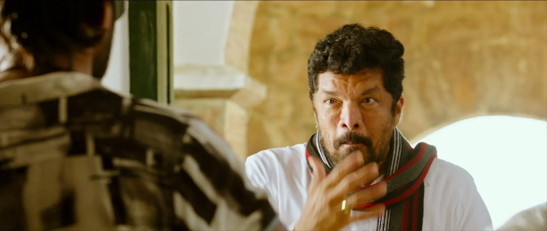 Gully Rowdy 2021 (Hindi – Telugu) Dual Audio 720p UnCut HDRip [1.2GB] Screenshot