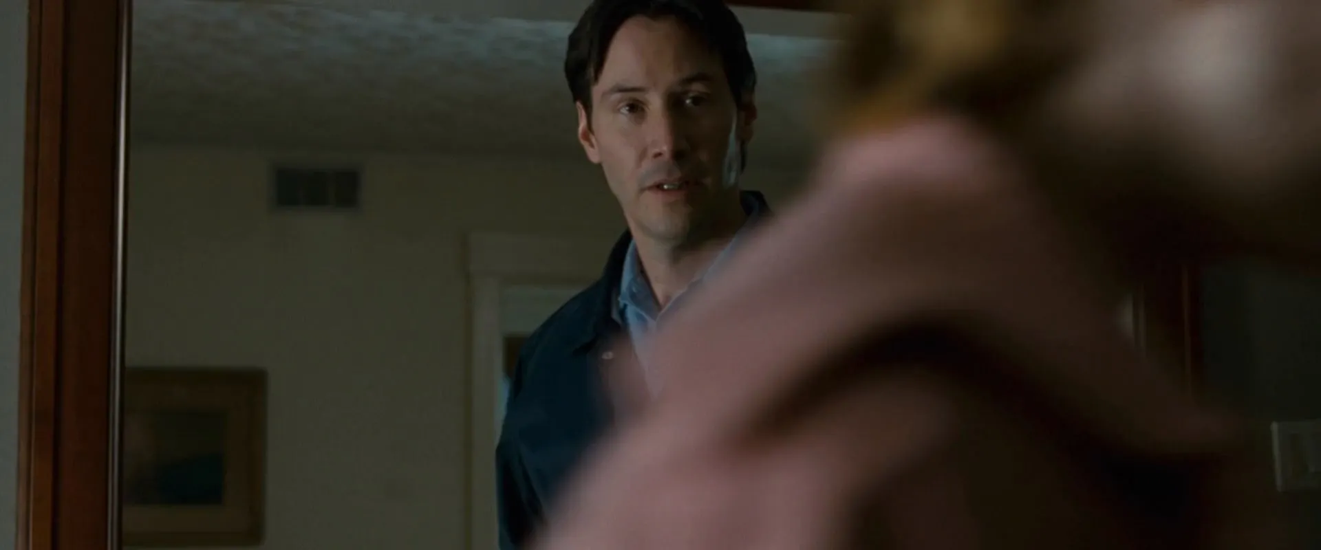 Henry’s Crime (2010) Hindi Dual Audio HDRip 720p – 480p Screenshot