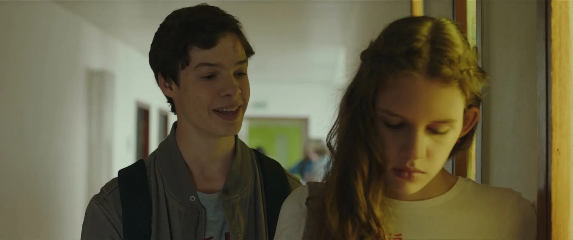 How to Make Out (2020) Hindi Dual Audio 480p HDRip 350MB Screenshot