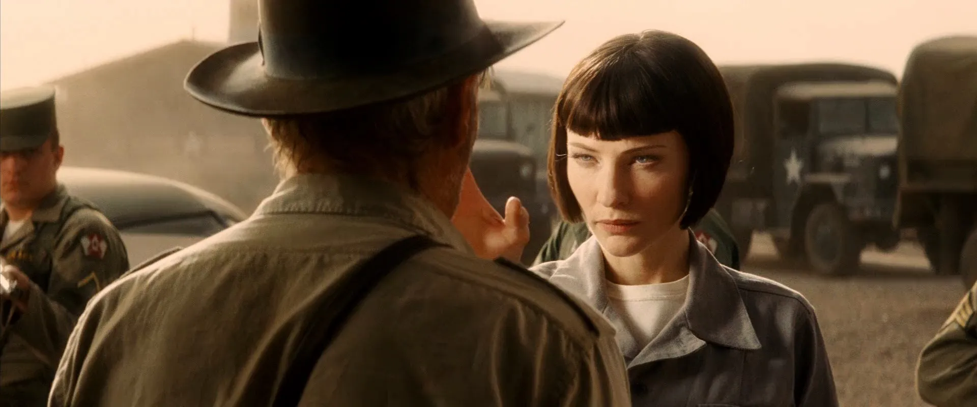 Indiana Jones and the Kingdom of the Crystal Skull (2008) Dual Audio Hindi Full Movie 720p BDRip - 930MB Screenshot
