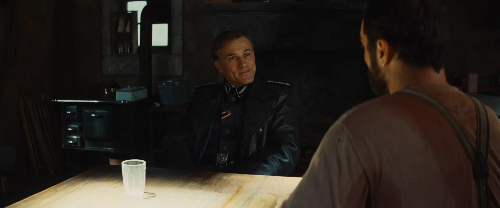 Inglourious Basterds (2009) Hindi Dual Audio 720p BluRay [1.4GB] Screenshot