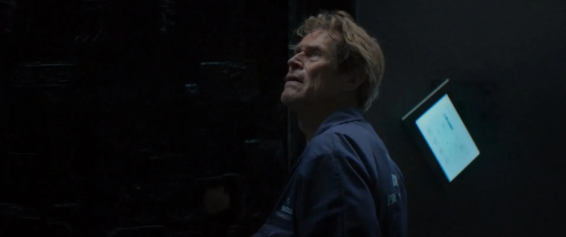 Inside (2023) Hindi Dual Audio HDRip 720p – 480p Screenshot