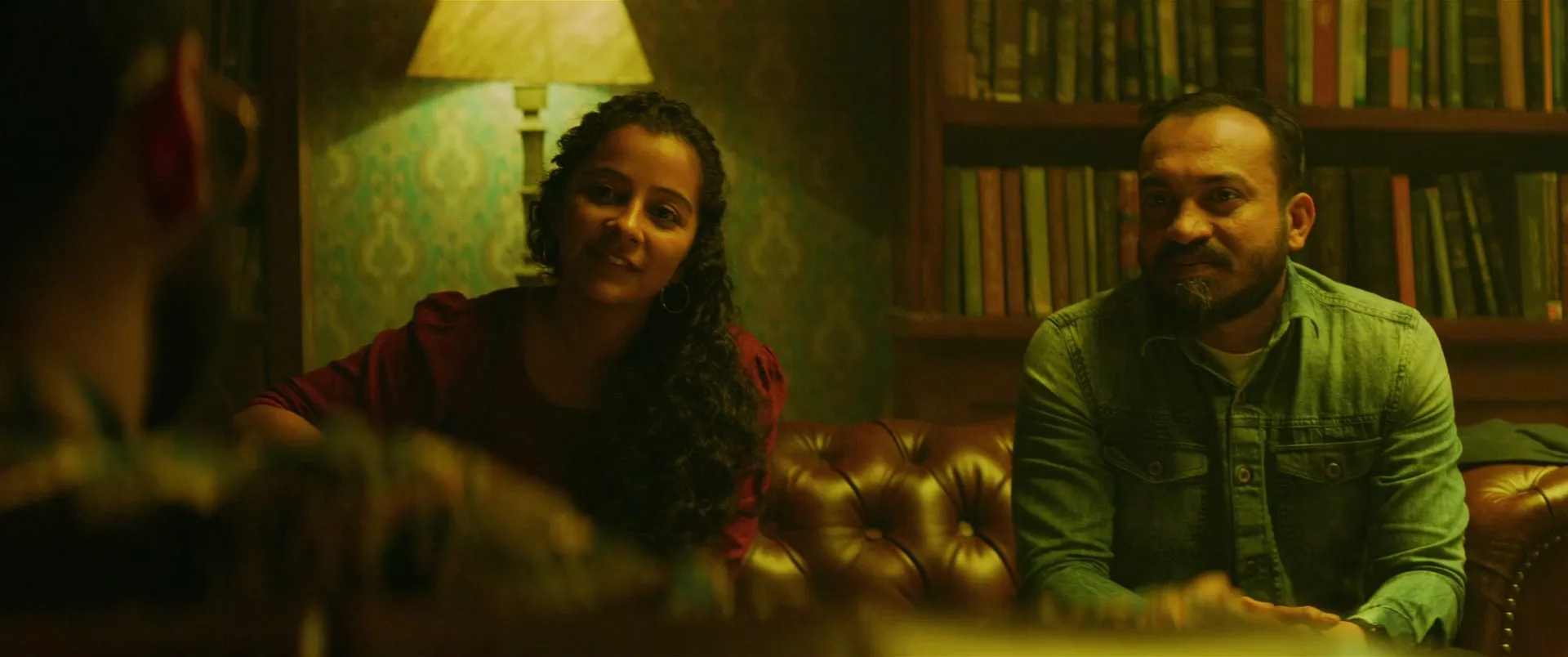 Irul 2021 (Hindi – Malayalam) Dual Audio UnCut HDRip 720p – 480p Screenshot