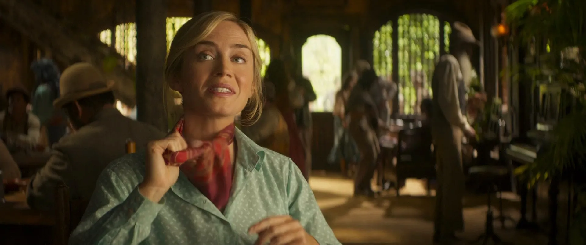 Jungle Cruise 2021 Hindi (ORG) Dual Audio 480p HDRip 400MB Screenshot