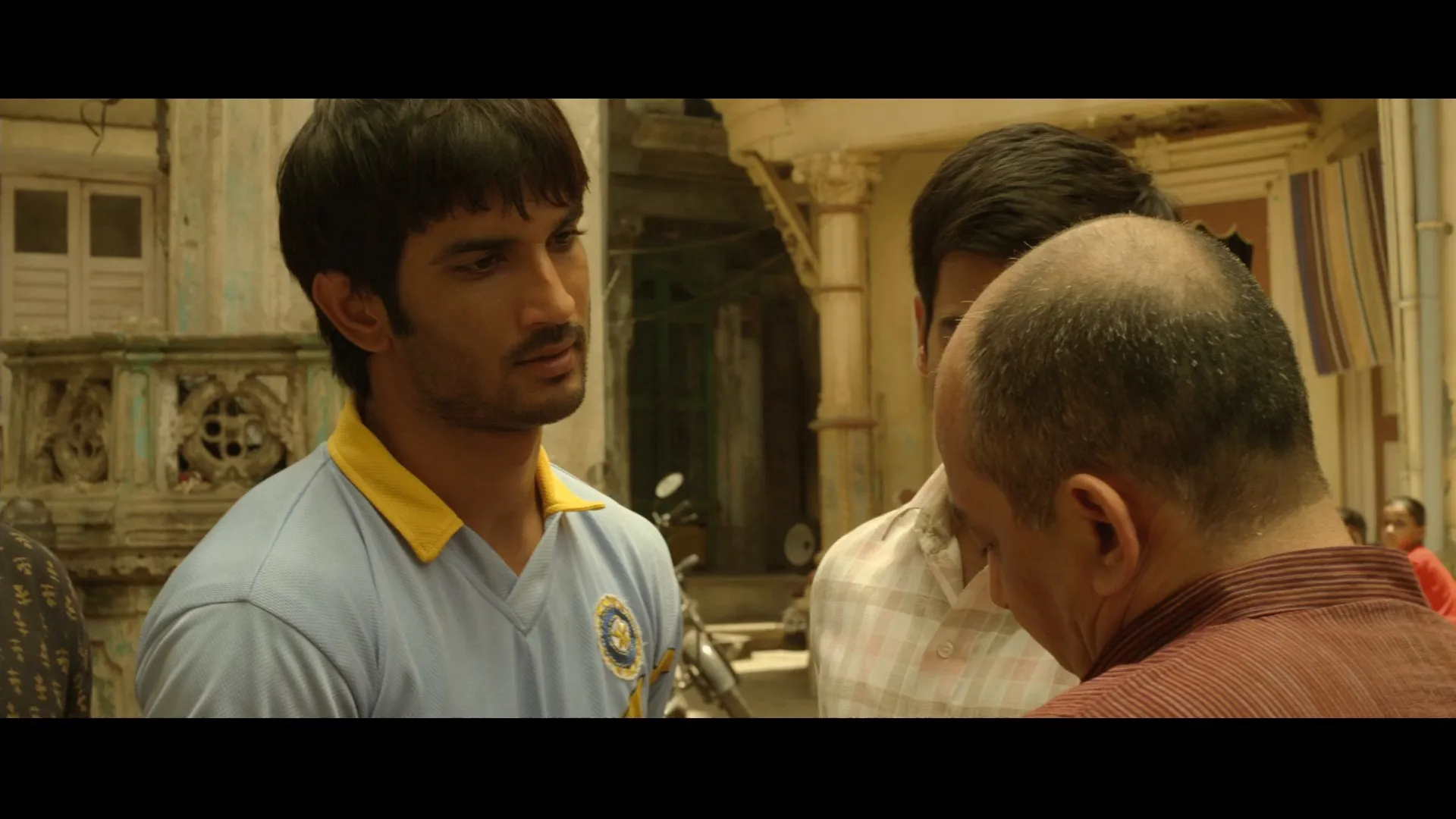 Kai po che! (2013) Hindi Movie 720p HDRip x264 [1GB] Screenshot