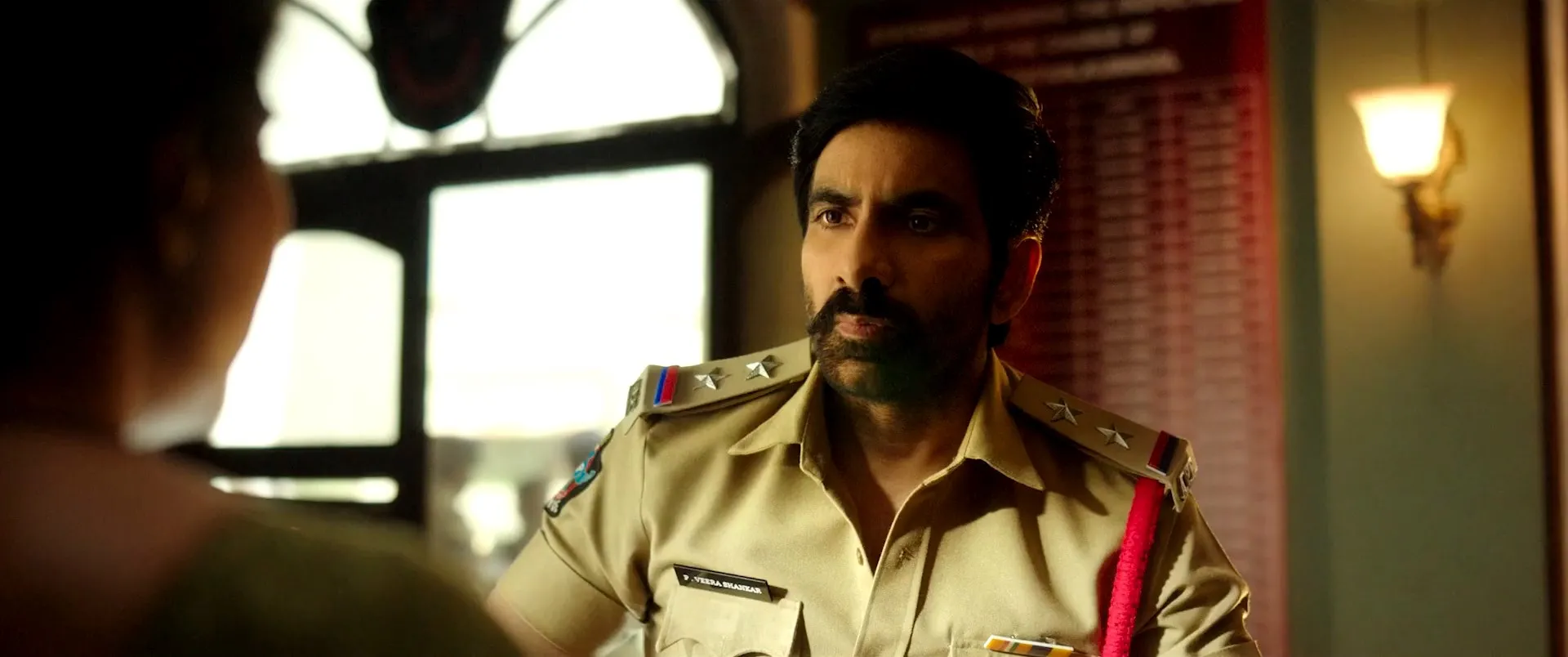 Krack (2021) (Hindi -Telugu) Dual Audio 720p UnCut HDRip [1.4GB] Screenshot