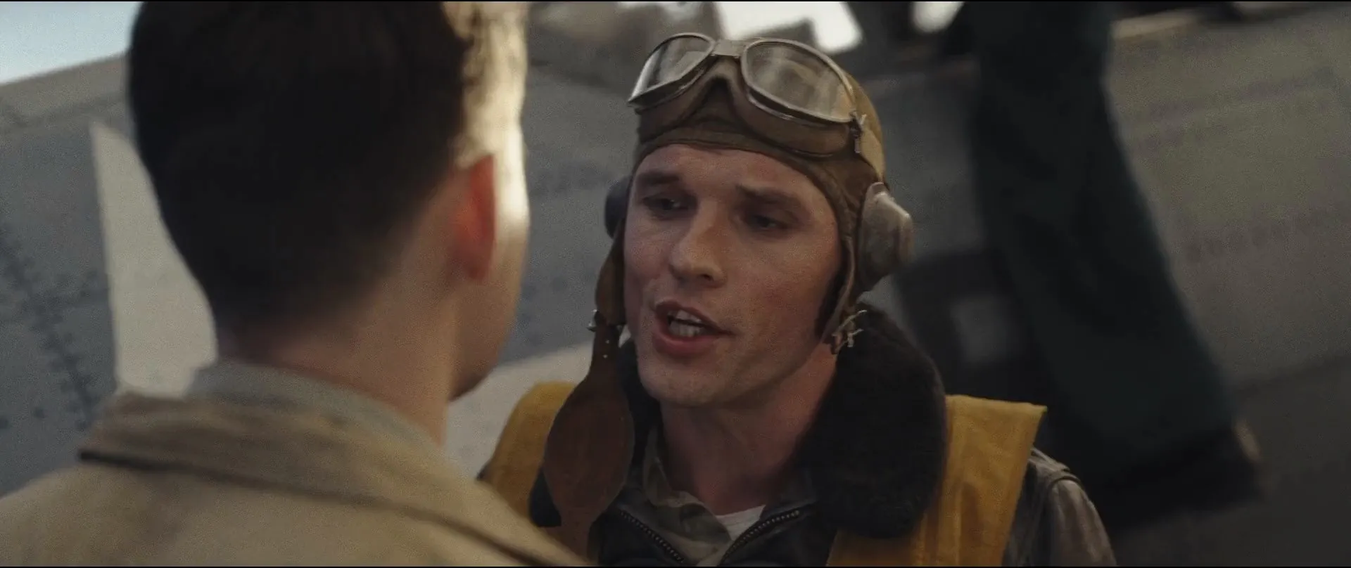 Midway 2019 Hindi Dual Audio 720p BluRay [1.2GB] Screenshot