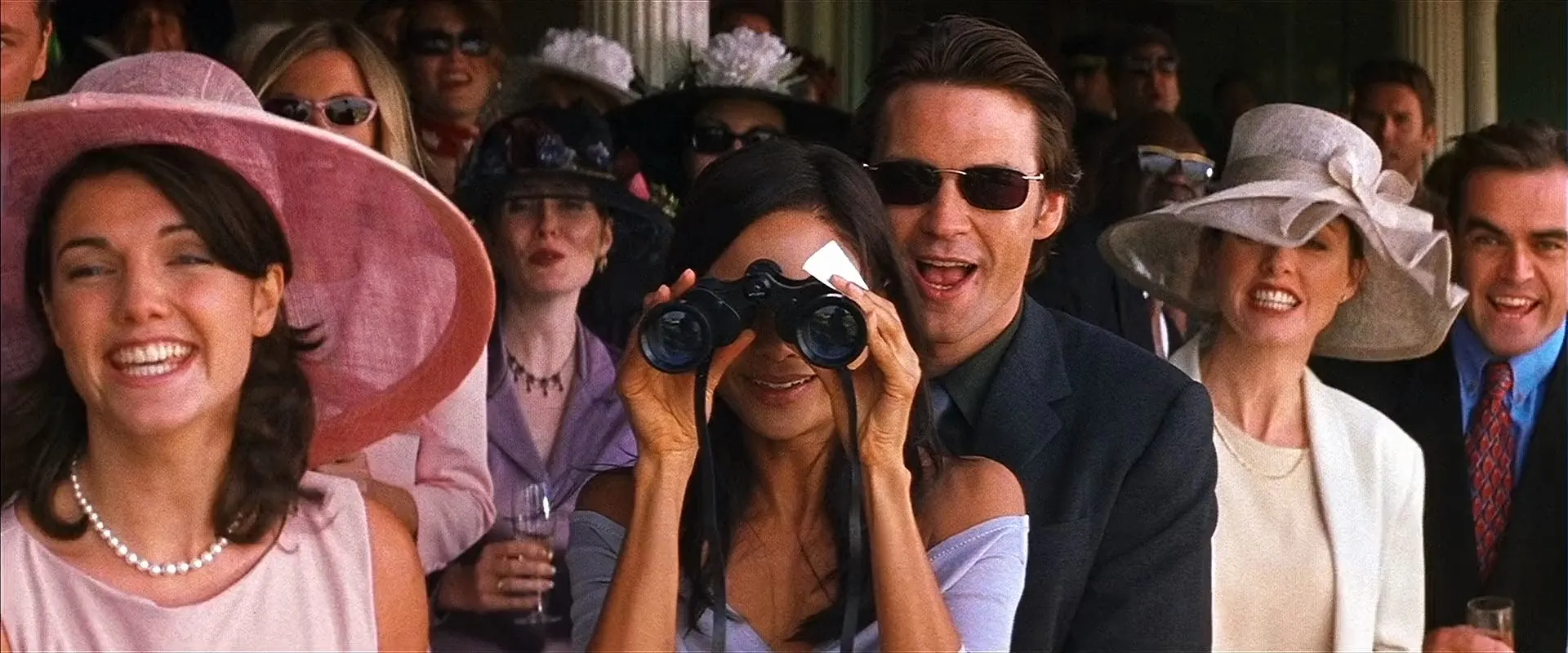 Mission: Impossible II (2000) Hindi Dual Audio 720p BluRay [840MB] Screenshot