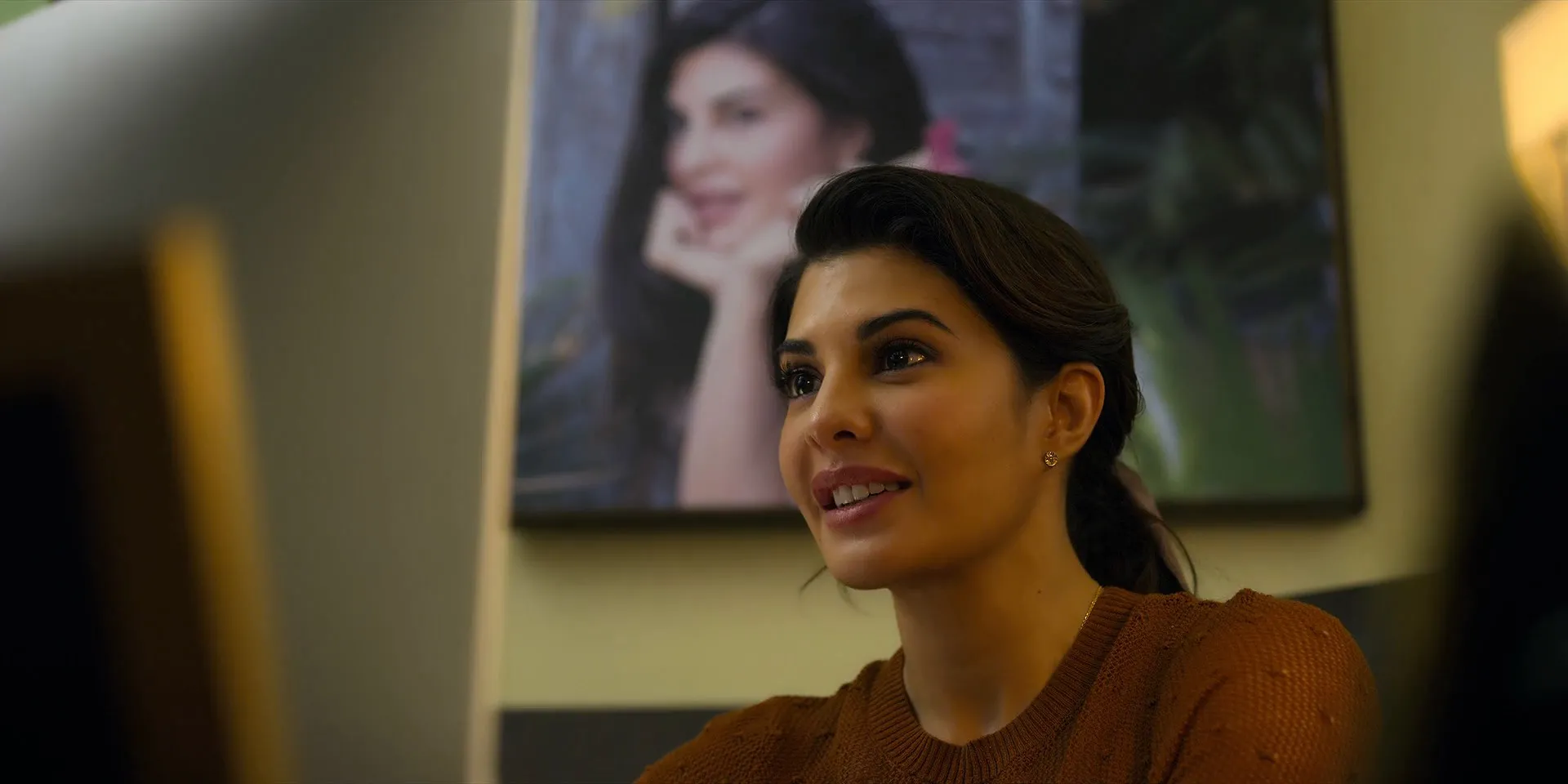 Mrs Serial Killer 2020 Hindi Movie 480p HDRip - [300MB] Screenshot