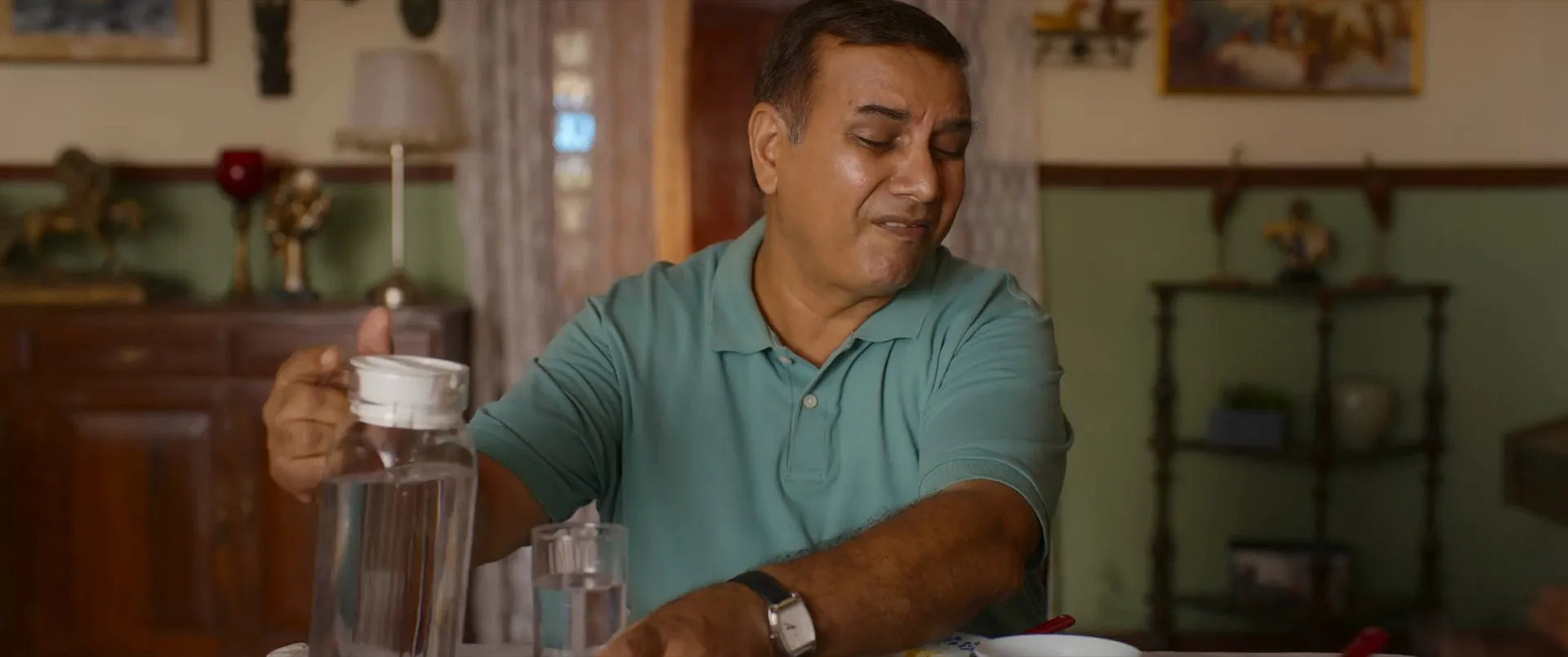 Nazar Andaaz (2022) Hindi Movie HDRip 720p – 480p Screenshot