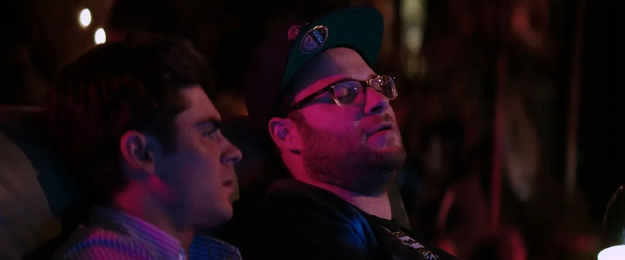 Neighbors (2014) Hindi Dual Audio 720p BluRay [870MB] Screenshot