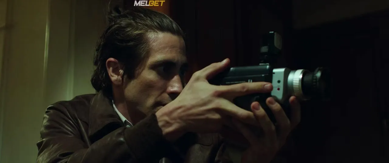 Nightcrawler (2014) Hindi (UnOfficial Audio) Dual Audio 720p BluRay [1GB] Screenshot